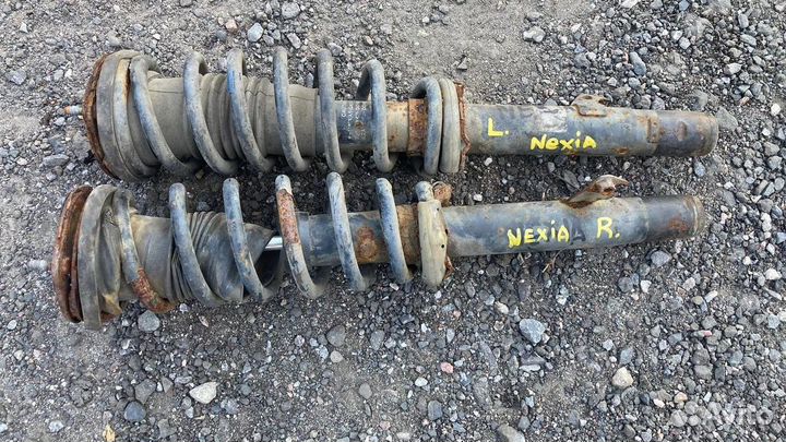 Стойка передняя левая Daewoo Nexia 1