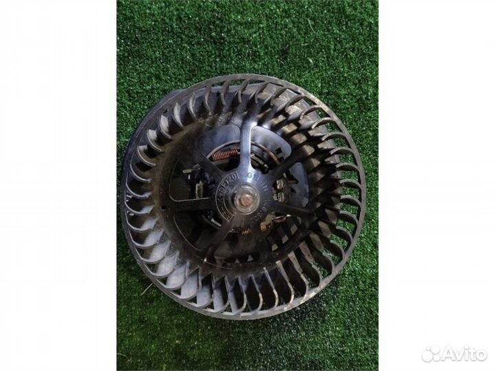 Моторчик печки Volkswagen Sharan 1.9 2002