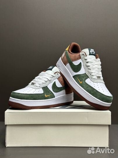 Кроссовки Nike Air Force 1