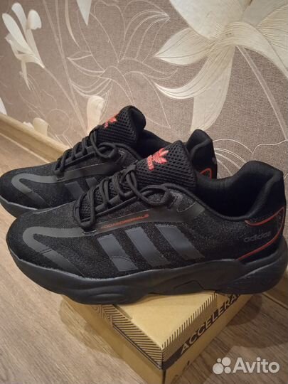 Кроссовки мужские. Размер 40 41