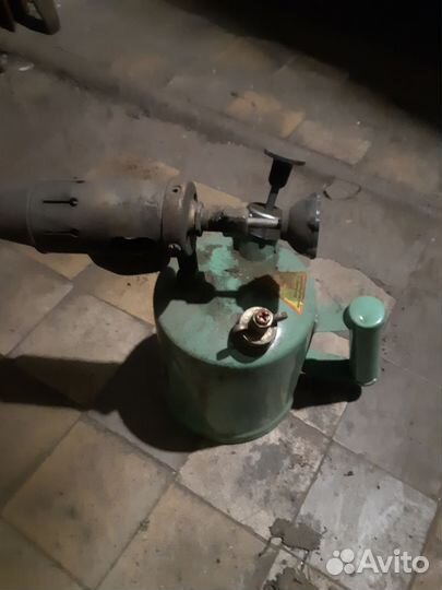 Паяльная лампа