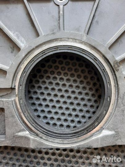 Крышка двигателя Bmw X3 2.0D E83 N47 2009