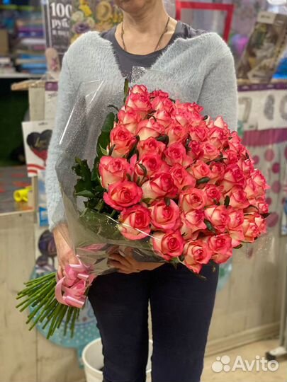 Розы цветы букеты доставка 25 роз 35 роз 51 роза