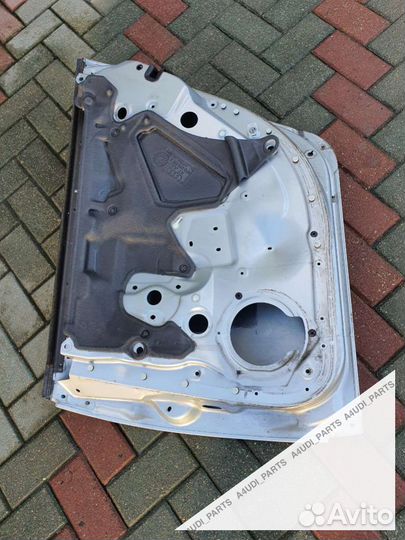 Дверь задняя правая Audi A6 C6 (S6,RS6)