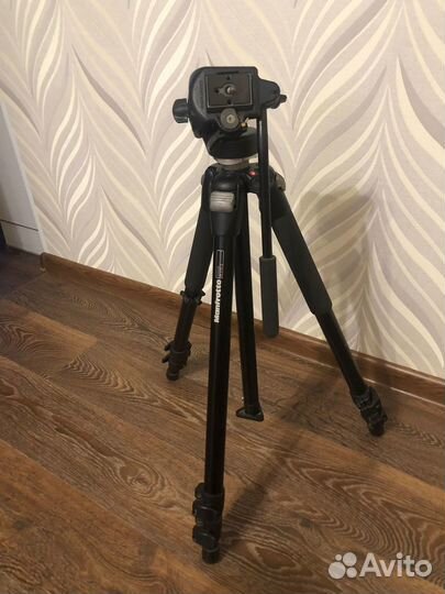 Штатив Manfrotto 055CLB с видео головкой 128RC