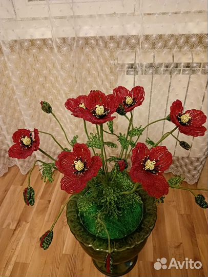 Маки из бисера