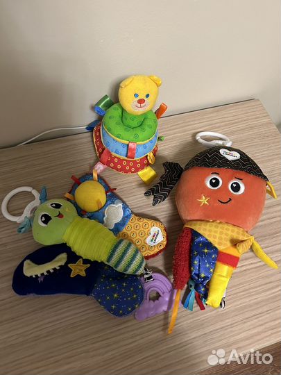 Игрушки lamaze, пирамидка Мякиши