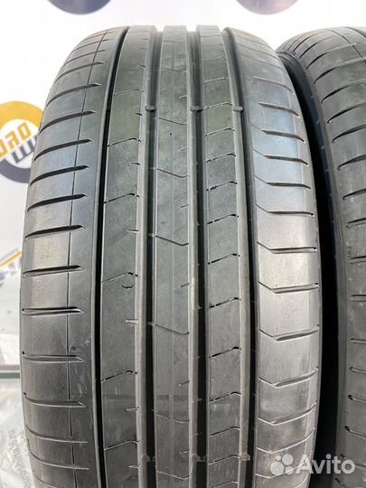 Pirelli P Zero PZ4 235/50 R19 97Y