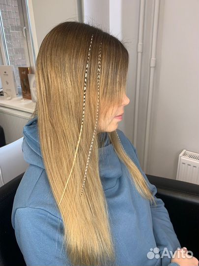 Перья в волосы