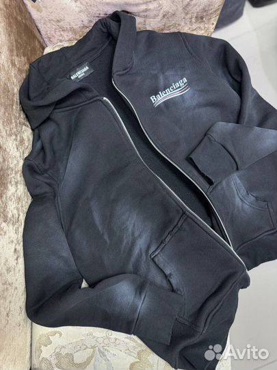 Кофта на молнии Balenciaga