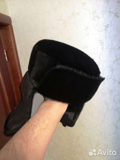 Меховая мужская шапка