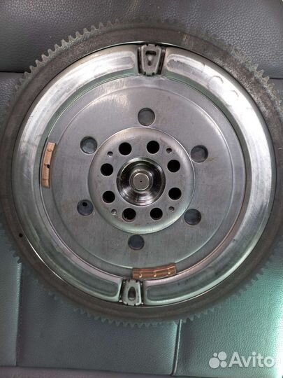 Сцепление и двухмассовый маховик от фирмы Luk