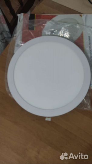 Светильник потолочный 30х30х1,8