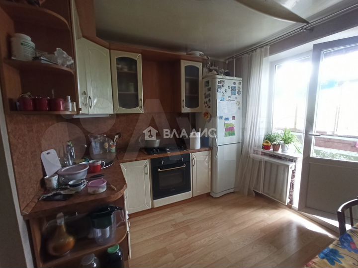 3-к. квартира, 74 м², 2/5 эт.