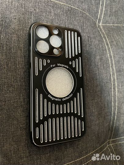 Алюминиевый чехол для iPhone 13 pro