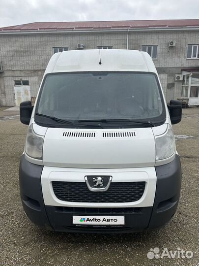 Peugeot Boxer цельнометаллический, 2014