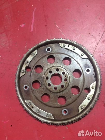 Маховик Nissan Teana J32 VQ35DE