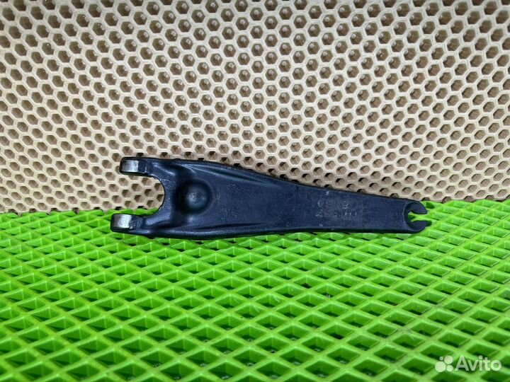 Вилка сцепления Renault Megane 1