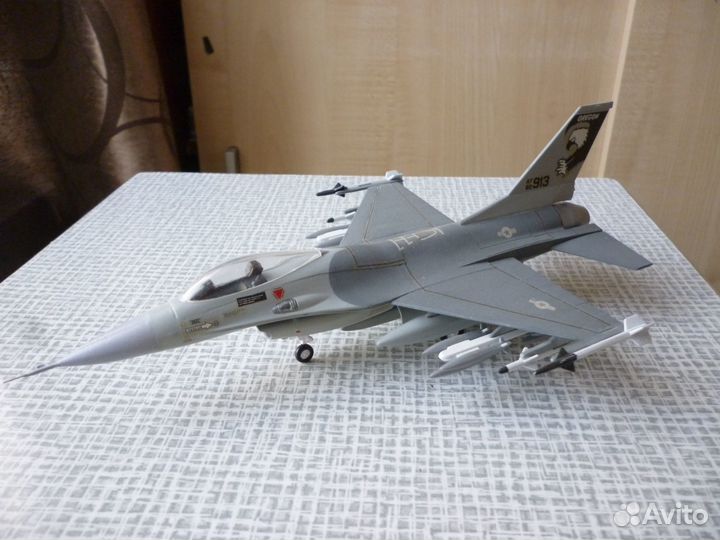 Модели самолетов и вертолетов в масштабе 1/72, 48