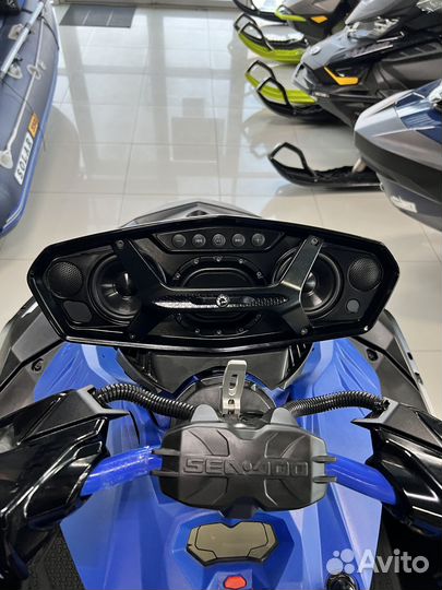 Гидроцикл BRP SEA-DOO Spark Trixx2UP 90 audio 2023