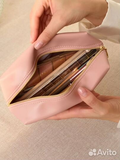 Косметичка новая для косметики