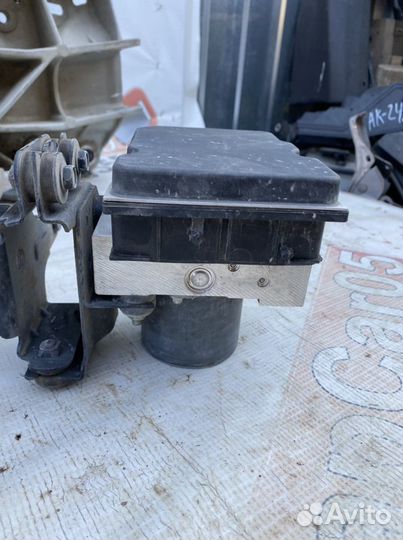 Abs Infiniti Fx37/Qx70/Fx35/Fx50 s51 Блок