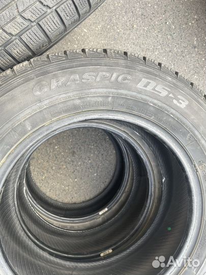 Dunlop Graspic DS3 215/65 R16 190T