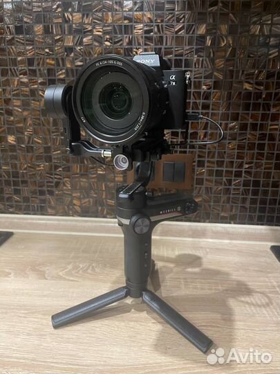 Стабилизатор Zhiyun Weebill S