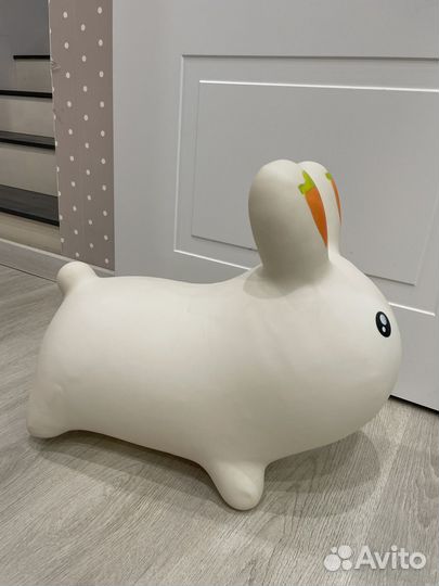 Резиновая игрушка прыгунок