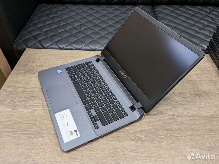 Мощный Asus intel i5 7200u/8gb/SSD256gb/FullHD IPS