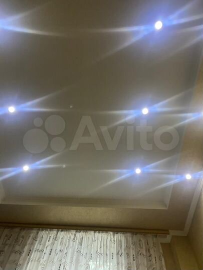 2-к. квартира, 63 м², 2/5 эт.