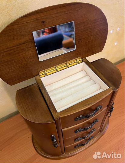 Шкатулка ларец для украшений дерево отделка