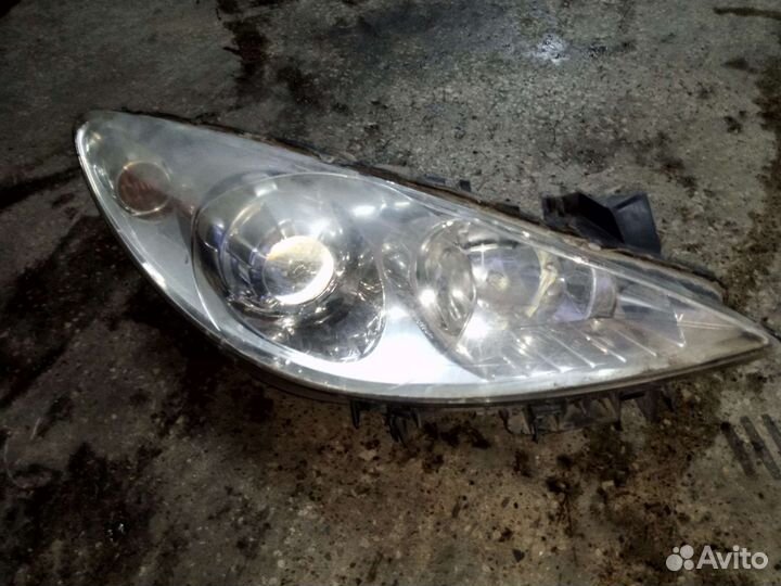 Продам фары peugeot 307