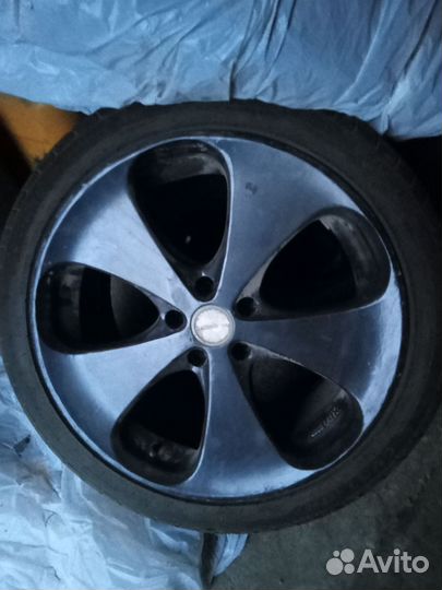 Продам колеса R19