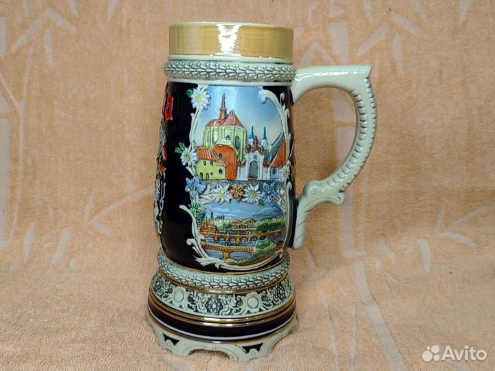 Пивная коллекционная кружка Praha