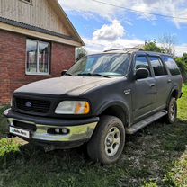 Ford Expedition 5.4 AT, 1997, 439 000 км, с пробегом, цена 550 000 руб.