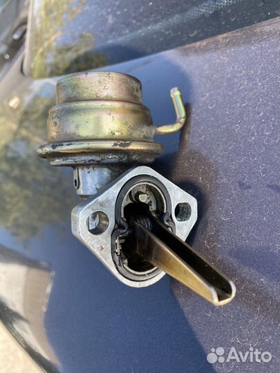 Бензонасос механический Audi 80