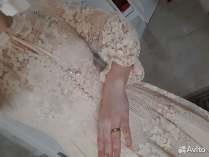 Нарядное платье