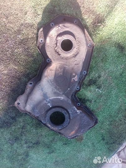 Крышка двигателя Chrysler Voyager 3 2.5 ENC