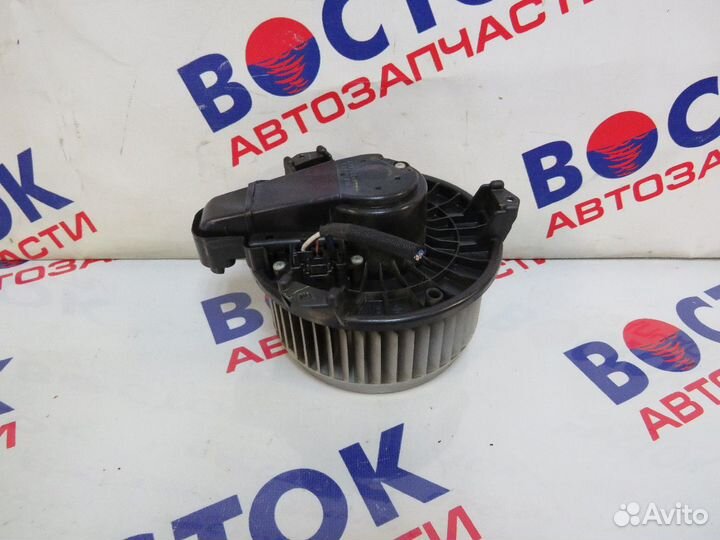 Вентилятор печки toyota alphard ANH20W, ANH25W