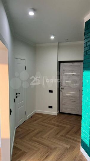 2-к. квартира, 74 м², 10/18 эт.