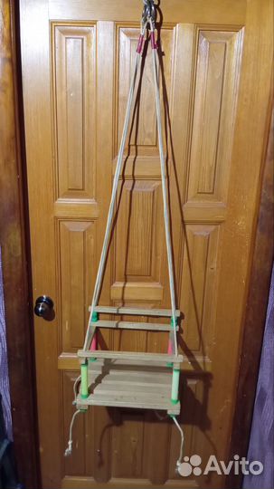 Качели детские домашние