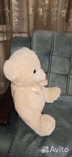 Плюшевый медведь большоц