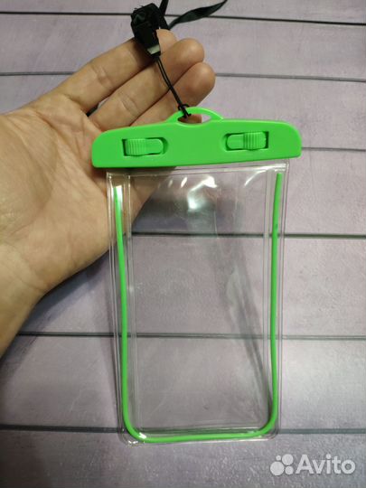 Водонепроницаемый чехол