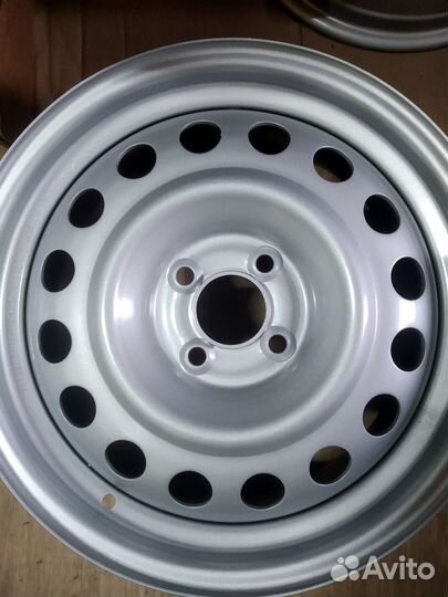 Диски R16 4x100 на LADA X-Ray/Vesta