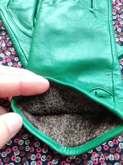 Перчатки женские кожаные новые