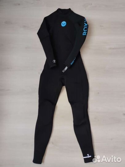Гидрокостюм Roxy School rental Новый