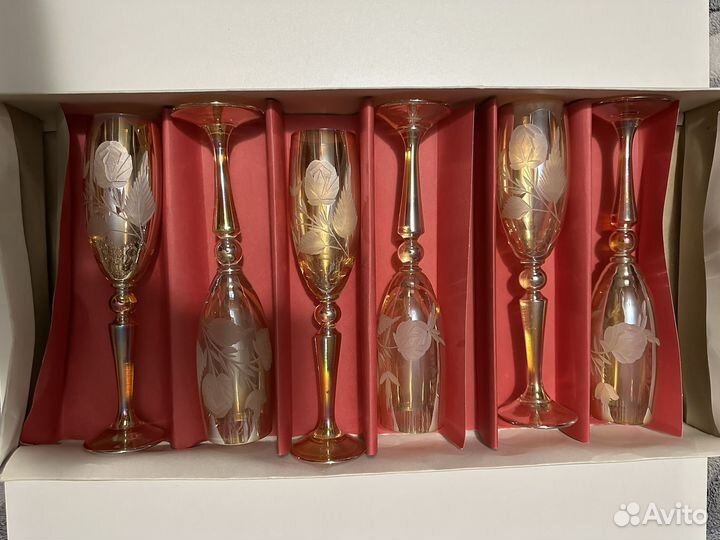 Хрустальные бокалы для шампанского