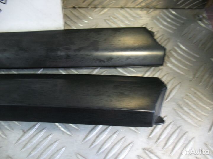 Молдинг заднего стекла Honda HR-V 3D 1999г