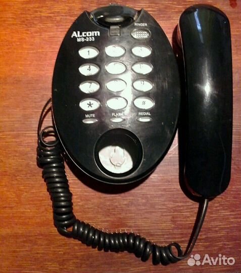 Телефонный аппарат